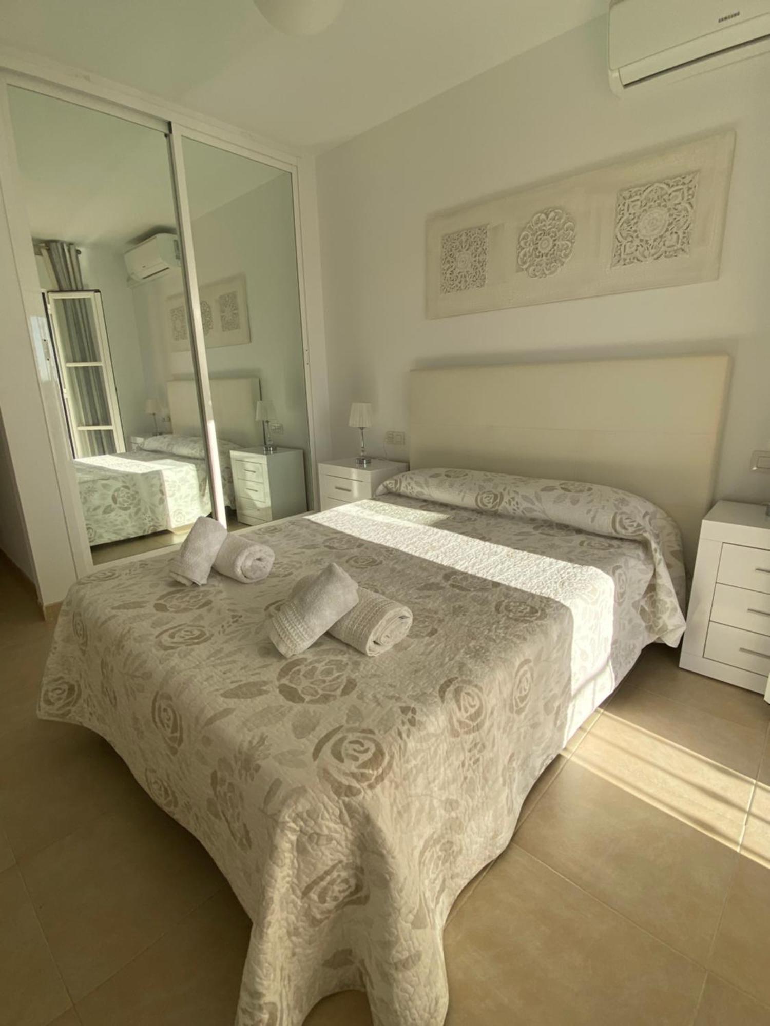 Apartamento Con Vistas 卡拉德米哈斯 外观 照片